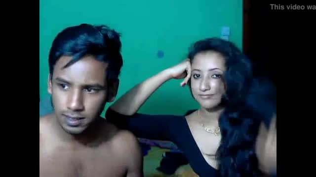 Young indian couples fucking on cam